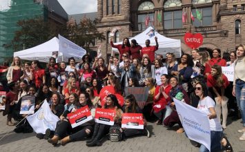 Ontario Midwives Demand Pay Equity