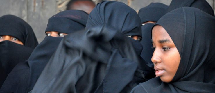 WHITE MEN TALKING ABOUT THE NIQAB: A BRIEF HISTORY